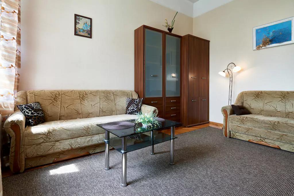 Home Hotel Apartments On Zoloti Vorota Kiev Luaran gambar